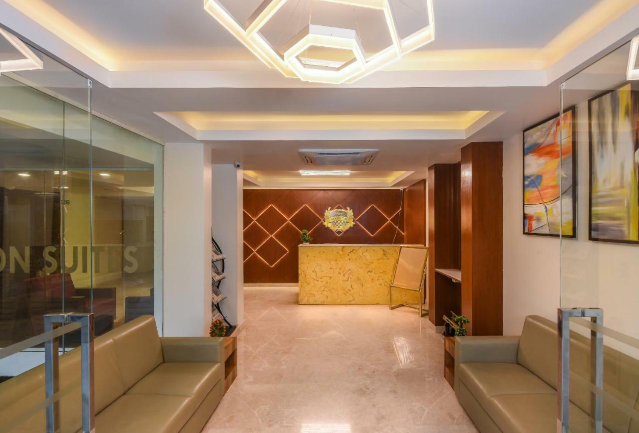 Kensington Suites Bangalore Bagian luar foto